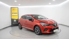 Usado 2023 Renault Clio V Techno | € 18.680 (Preço justo)