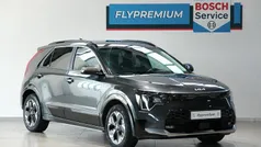 Cinza Usado 2023 Kia e-Niro SUV | € 29.990 (Preço justo)