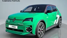 Verde Usado 2024 Renault R5 Komfort Citadino | € 32.990