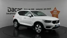 Usado 2018 Volvo XC40 Momentum SUV | € 25.599 (Preço justo)