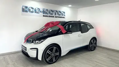 Usado BMW i3 Comfort Edition 125 kW (170 HP) 2018 Branco Citadino