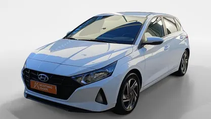 Branco Usado 2022 Hyundai i20 Comfort | € 15.375 (Preço justo)