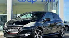 Preto Usado 2013 Peugeot 208 GTi Citadino | € 13.270 (Preço justo)