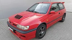 Vermelho Usado 1991 Nissan Sunny | € 52.500
