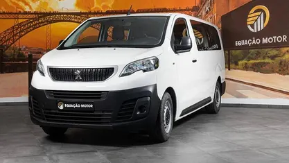 Branco Usado 2021 Peugeot Traveller Business-Line Monovolume | € 25.900 (Preço justo)