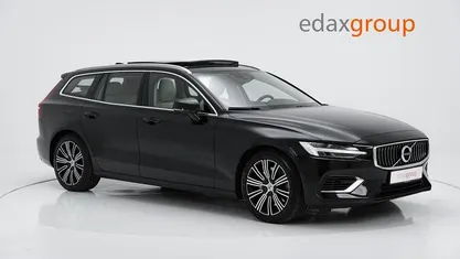Preto Usado 2020 Volvo V60 Carrinha | € 27.990 (Preço justo)