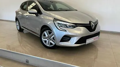 Cinza prata Usado 2020 Renault Clio V Engineered Citadino | € 17.690 (Preço justo)