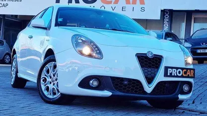Usado Alfa Romeo Giulietta 170 HP (125 kW) 2017 Branco Citadino