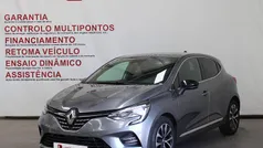 Cinza Usado 2023 Renault Clio V Techno | € 16.450 (Bom preço)