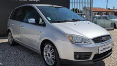 Usado 2005 Ford Focus Ghia Monovolume | € 5.980 (Preço justo)