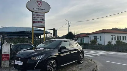 Usado Peugeot e-208 100 kW (136 HP) 2021 Preto Citadino