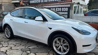 Usado Tesla Model Y Standard Range 219 kW (299 HP) 2023 SUV