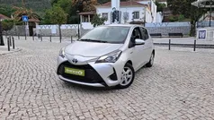 Cinzento Usado 2019 Toyota Yaris Citadino | € 15.950 (Preço justo)