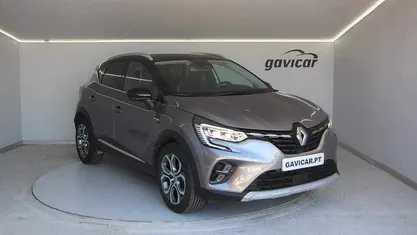 Usado 2023 Renault Captur SUV | € 18.850 (Preço justo)