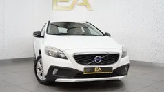 Branco Usado 2014 Volvo V40 Summum Carrinha | € 12.480 (Preço justo)