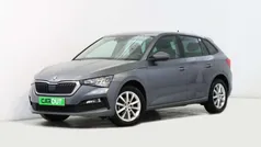 Cinzento Usado 2022 Skoda Scala Citadino | € 15.900 (Preço justo)