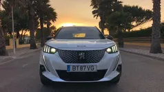 Usado 2021 Peugeot e-2008 GT SUV | € 21.899 (Preço justo)