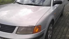 Cinzento Usado 1998 VW Passat Sedan | € 1.750 (Super Preço)