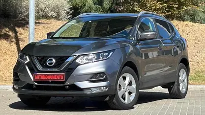 Usado Nissan Qashqai 115 HP (84 kW) 2020 Antracite SUV