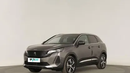 Cinzento Usado 2024 Peugeot 3008 Allure SUV | € 28.490 (Preço justo)
