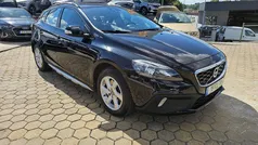 Preto Usado 2016 Volvo V40 Momentum Carrinha | € 12.950 (Bom preço)