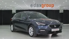 Cinzento Usado 2021 Seat Leon Style | € 16.490 (Preço justo)