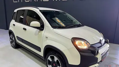 Branco Usado 2024 Fiat Panda | € 13.750 (Preço justo)