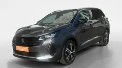 Cinza Usado 2023 Peugeot 5008 GT Monovolume | € 30.879 (Preço justo)