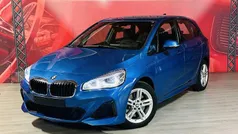 Azul Usado 2018 BMW 225 Active Tourer Monovolume | € 21.500 (Preço justo)