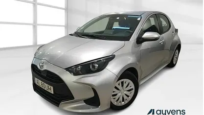 Usado Toyota Yaris Comfort 72 HP (52 kW) 2021 Citadino