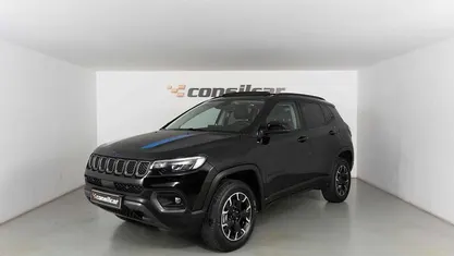 Usado 2022 Jeep Compass Trailhawk SUV | € 24.980 (Preço justo)