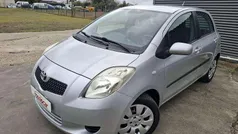 Cinzento Usado 2008 Toyota Yaris | € 7.450 (Preço justo)