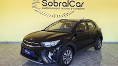 Preto Usado 2022 Kia Stonic Urban SUV | € 16.000 (Preço justo)