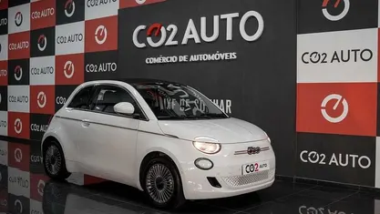 Usado Fiat 500e Icon 86 kW (118 HP) 2024 Branco Cabrios