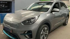 Cinza Usado 2021 Kia e-Niro Premium SUV | € 21.400 (Super Preço)