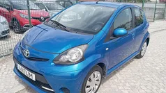 Azul Usado 2014 Toyota Aygo Citadino | € 6.900 (Preço justo)