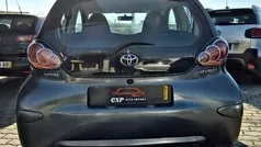 Cinza Usado 2009 Toyota Aygo Citadino | € 4.800 (Preço justo)
