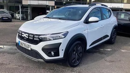 Usado Dacia Sandero 101 HP (74 kW) 2024