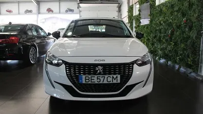 Usado 2023 Peugeot 208 Active Citadino | € 14.800 (Preço justo)