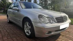 Cinzento Usado 2001 Mercedes C220 Sedan | € 6.480 (Preço justo)