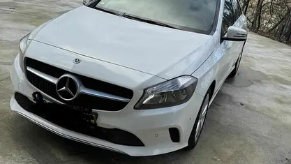 Usado 2017 Mercedes A180 Citadino | € 15.790 (Bom preço)