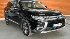 Preto Usado 2016 Mitsubishi Outlander SUV | € 16.900 (Preço justo)