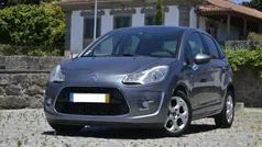 Cinzento Usado 2011 Citroën C3 Citadino | € 6.750 (Bom preço)