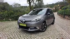 Cinzento Usado 2016 Renault Scénic III Monovolume | € 11.950 (Preço justo)