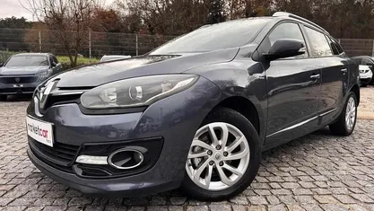 Cinzento Usado 2015 Renault Mégane III Carrinha | € 8.990 (Preço justo)