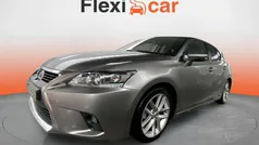 Lexus CT200h