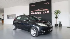 Preto Usado 2011 Ford Fiesta Citadino | € 7.700 (Preço justo)