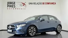 Azul Usado 2020 Mercedes A180 Citadino | € 23.990 (Preço justo)