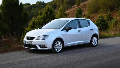Cinzento Usado 2016 Seat Ibiza Citadino | € 10.200 (Preço justo)