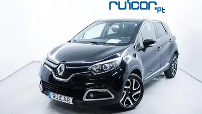 Usado Renault Captur 110 HP (80 kW) 2016 SUV